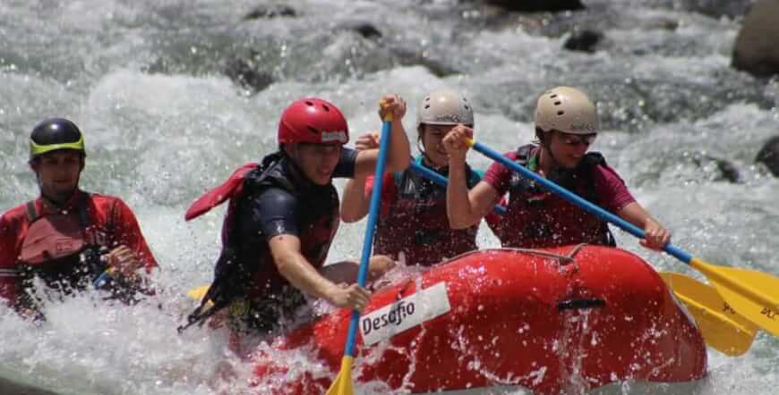 White Water Rafting in Sarapiquí: Costa Rica’s Best Class III–IV Rapids Near La Fortuna