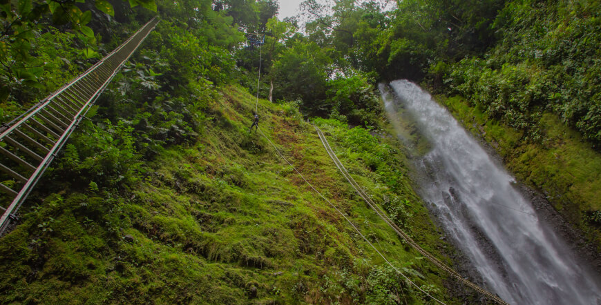 Zipline, Rappelling & Horseback Riding La Fortuna