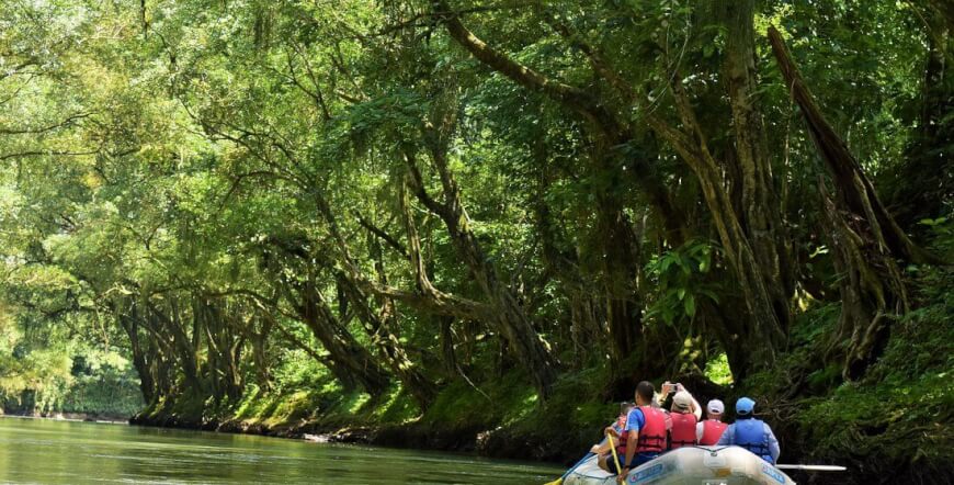 Safari Float on the Peñas Blancas River – Family Wildlife Tour in La Fortuna, Costa Rica