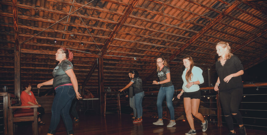 Cook And Dance Like A Local