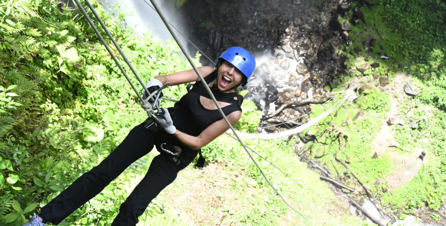 Zipline, Rappelling & Horseback Riding La Fortuna